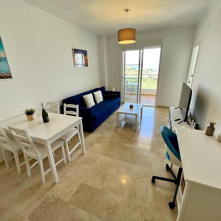Castillo de Sabinillas Top Sea View Apartment - 7 Minutes To Sotogrande المظهر الخارجي الصورة