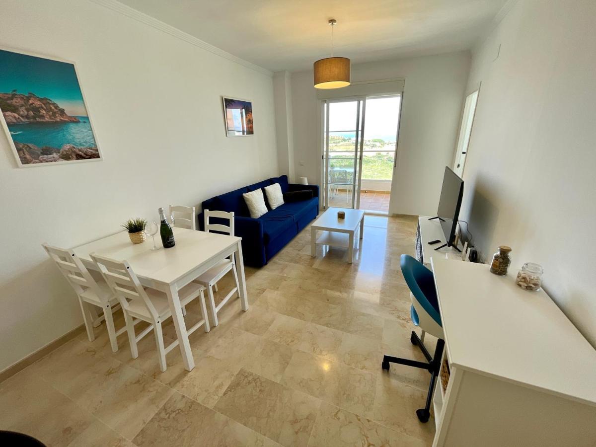 Castillo de Sabinillas Top Sea View Apartment - 7 Minutes To Sotogrande المظهر الخارجي الصورة